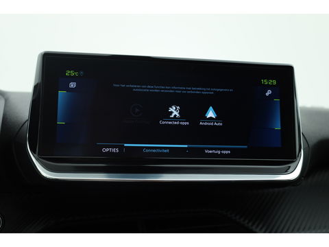 Peugeot e-2008 EV Allure 50 kWh | Navi | Adapt. Cruise | Stoelverw. | Camera | Keyless