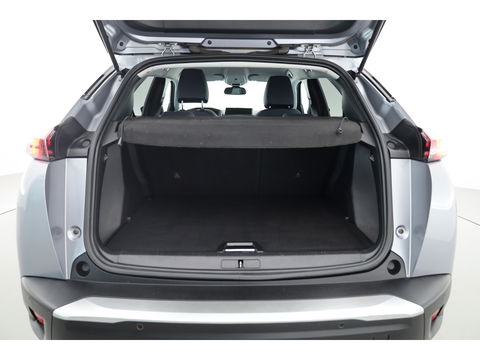 Peugeot e-2008 EV Allure 50 kWh | Navi | Adapt. Cruise | Stoelverw. | Camera | Keyless