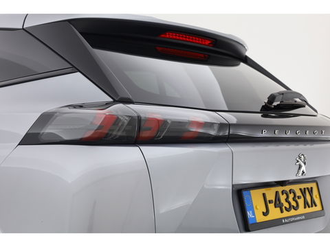 Peugeot e-2008 EV Allure 50 kWh | Navi | Adapt. Cruise | Stoelverw. | Camera | Keyless