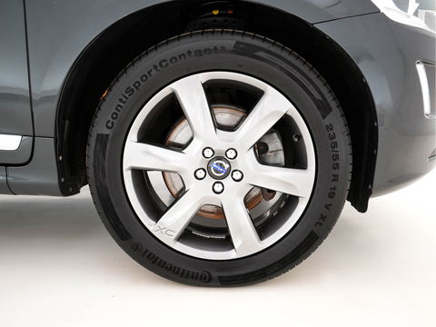 Volvo XC60 2.0 D4 FWD Ocean Race *NAVI-FULLMAP | FULL-LEATHER | MEMORY-PACK | TOWBAR | ECC | PDC | CRUISE | COMFORT-SEATS | 19"ALU*