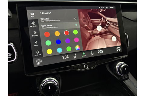 Lynk Co 01 1.5 262PK Pano LED Sfeer 360Camera Memory ACC Virtual Carplay Clima Navi PDC 20"LMV
