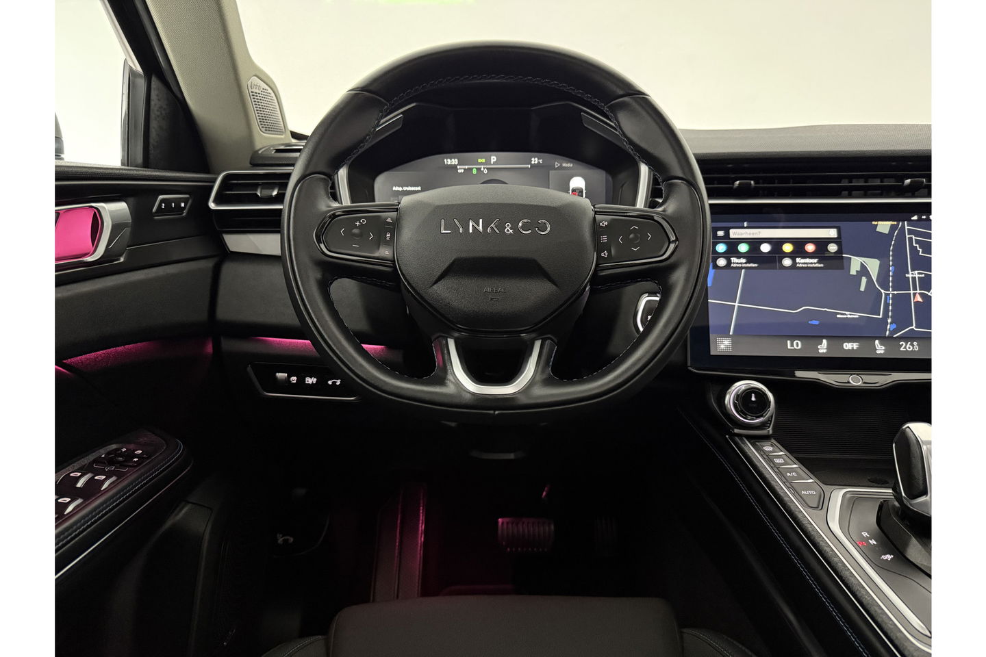 Lynk Co 01 1.5 262PK Pano LED Sfeer 360Camera Memory ACC Virtual Carplay Clima Navi PDC 20"LMV
