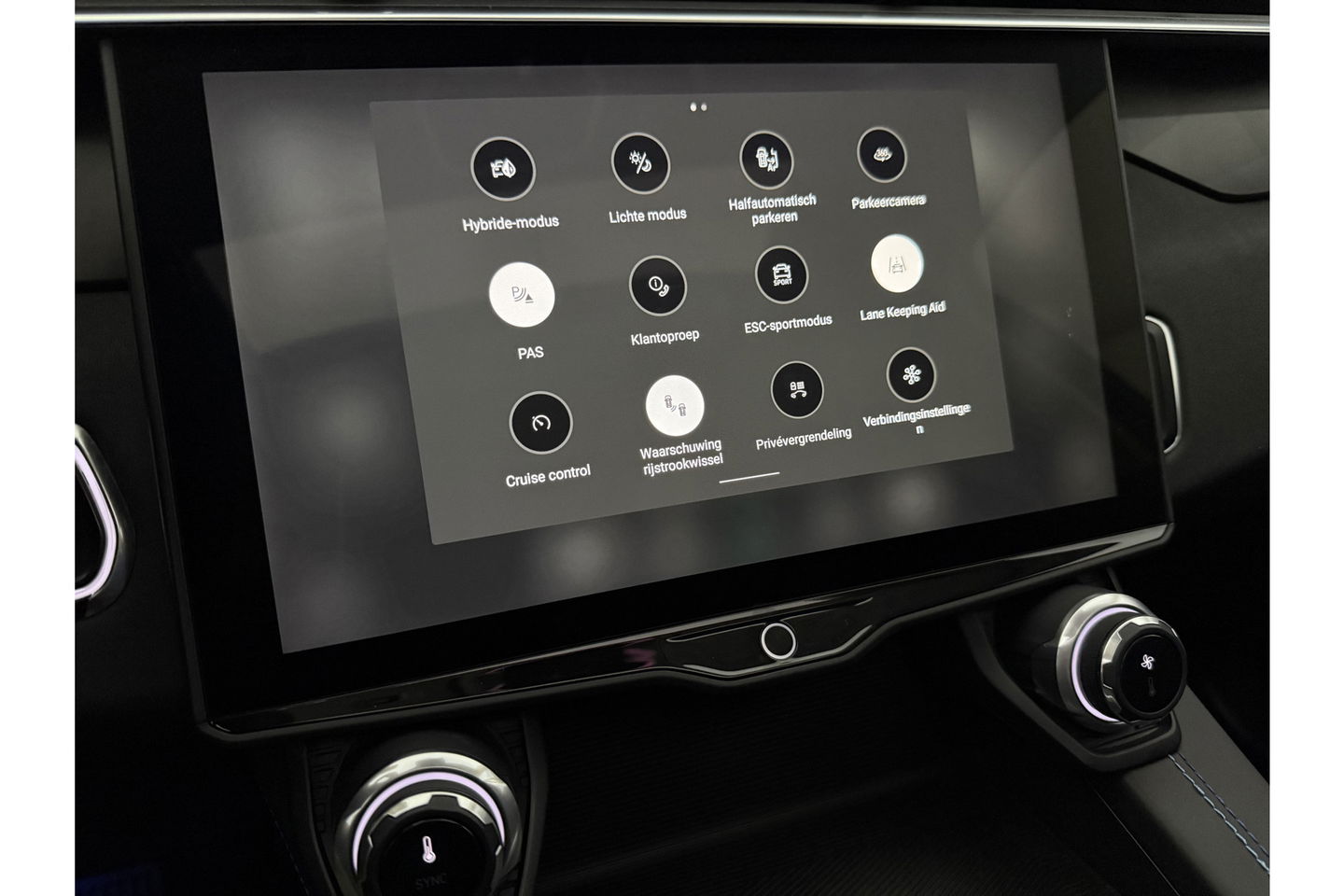 Lynk Co 01 1.5 262PK Pano LED Sfeer 360Camera ACC Memory Virtual Carplay Clima Navi PDC 20"LMV