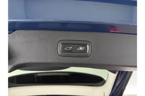 Lynk Co 01 1.5 262PK Pano LED Sfeer 360Camera Memory ACC Virtual Carplay Clima Navi PDC 20"LMV
