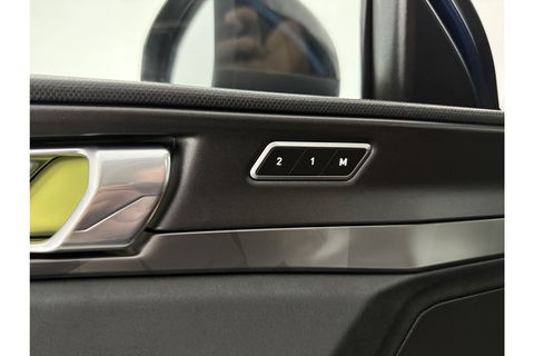 Lynk Co 01 1.5 262PK Pano LED Sfeer 360Camera Memory ACC Virtual Carplay Clima Navi PDC 20"LMV