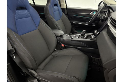 Lynk Co 01 1.5 Hybride 360Camera ACC Pano LED Memory Sfeerverl. Carplay Clima Navi Virtual 20"LMV