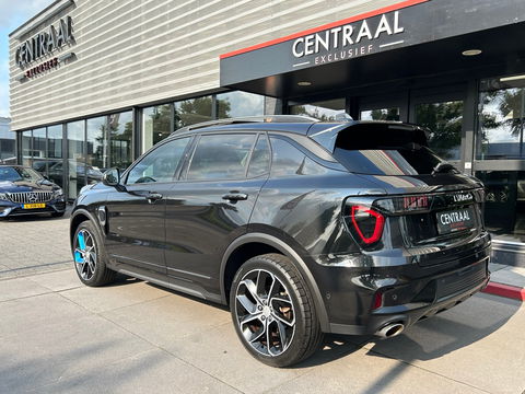 Lynk & Co 01 1.5 262PK|Pano|Infinity|BTW|360Camera|ACC|Carplay|Keyless|Stoelverwarming|NL-Auto