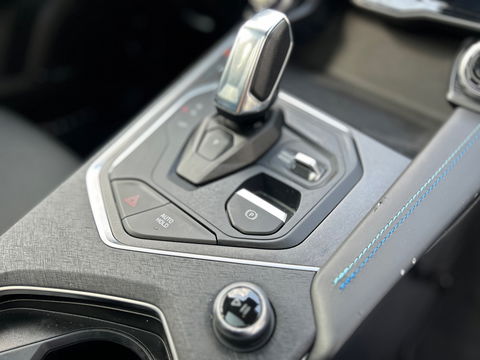 Lynk & Co 01 1.5 262PK|Pano|Infinity|BTW|360Camera|ACC|Carplay|Keyless|Stoelverwarming|NL-Auto