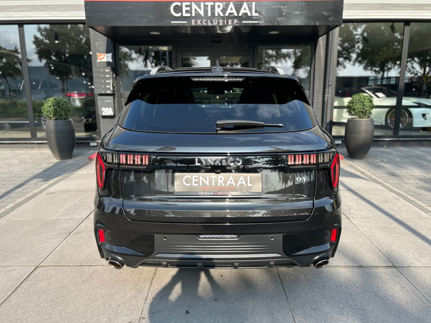 Lynk & Co 01 1.5 262PK|Pano|Infinity|BTW|360Camera|ACC|Carplay|Keyless|Stoelverwarming|NL-Auto