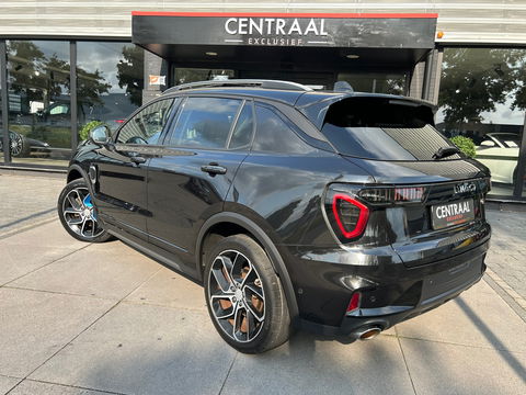 Lynk & Co 01 1.5 262PK|Pano|Infinity|BTW|360Camera|ACC|Carplay|Keyless|Stoelverwarming|NL-Auto