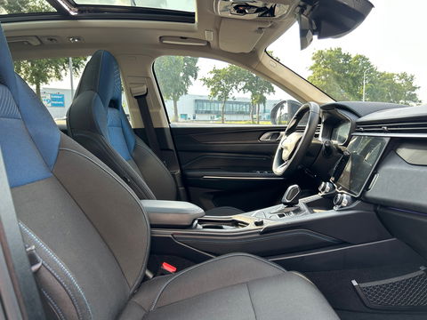 Lynk & Co 01 1.5 262PK|Pano|Infinity|BTW|360Camera|ACC|Carplay|Keyless|Stoelverwarming|NL-Auto