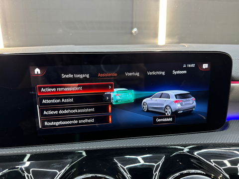 Mercedes-Benz A-Klasse 200 AMG Pano|Sfeer|Night|CarPlay|Camera