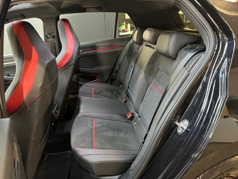 Volkswagen Golf 2.0 TSI GTI Clubsport Pano|HuD|IQ|Key|Special