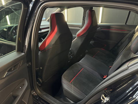 Volkswagen Golf 2.0 TSI GTI Clubsport Pano|HuD|IQ|Key|Special