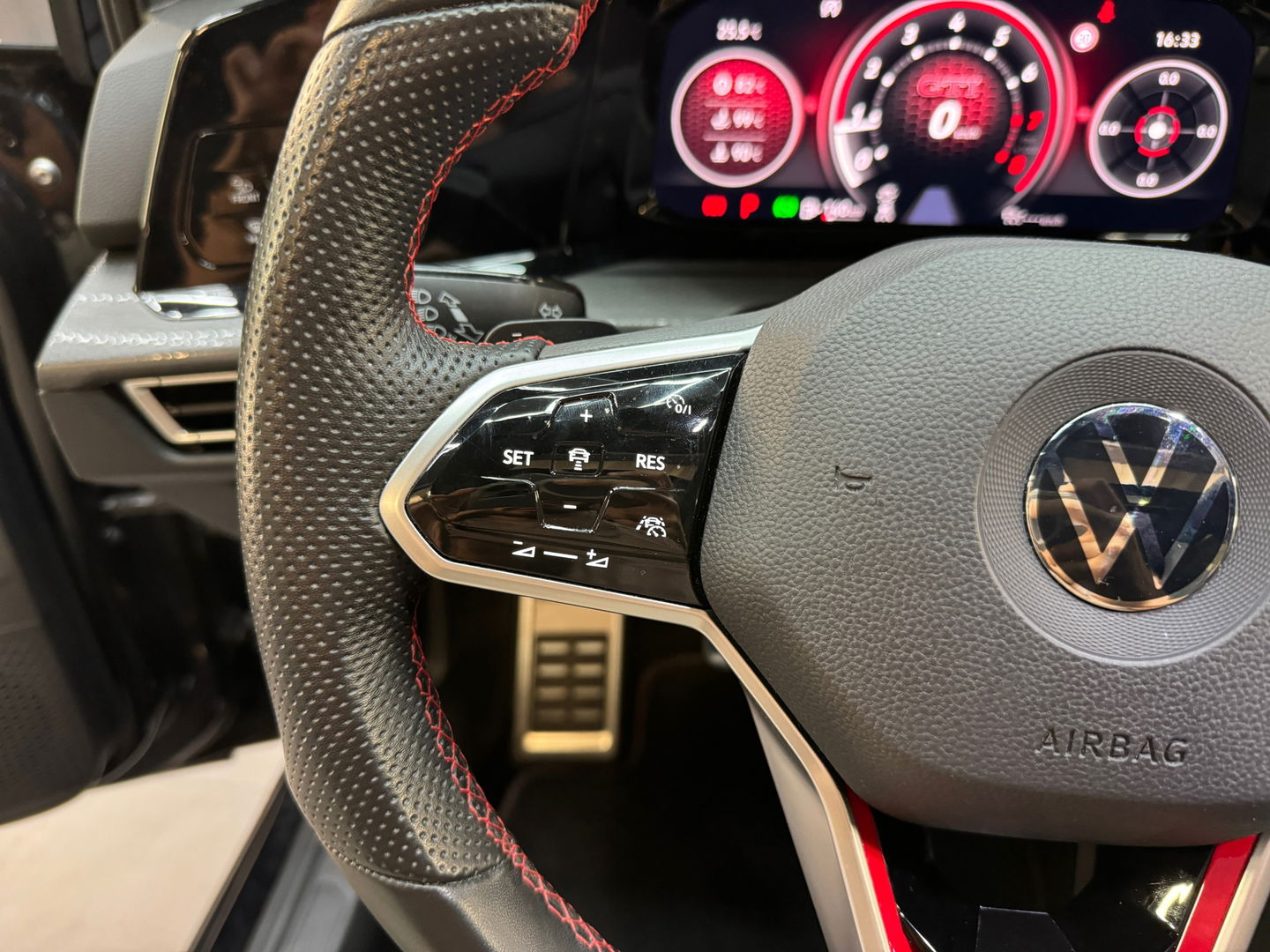 Volkswagen Golf 2.0 TSI GTI Clubsport Pano|HuD|IQ|Key|Special