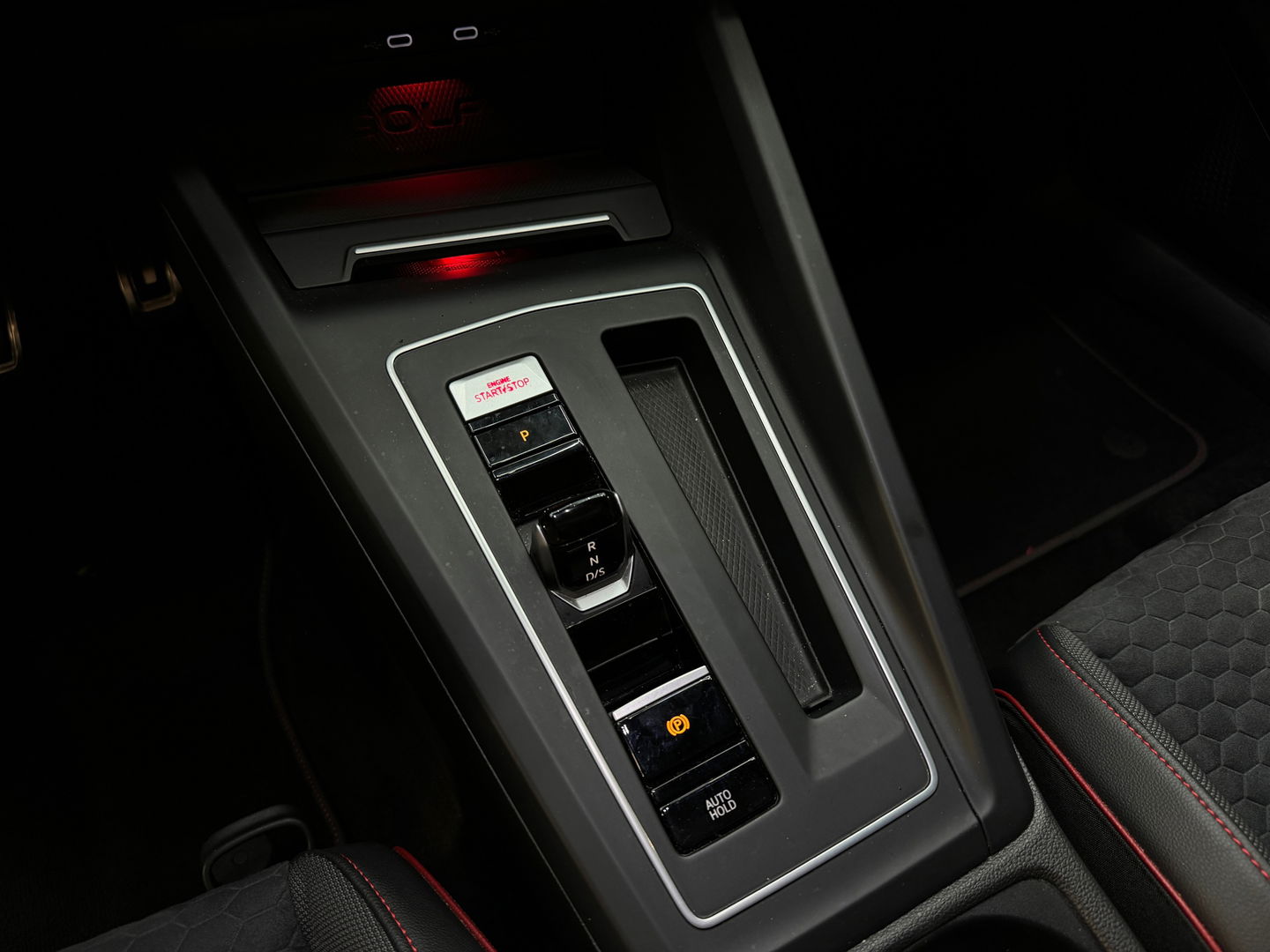 Volkswagen Golf 2.0 TSI GTI Clubsport Pano|HuD|IQ|Key|Special