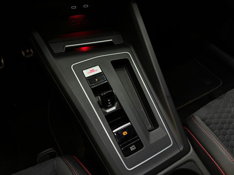Volkswagen Golf 2.0 TSI GTI Clubsport Pano|HuD|IQ|Key|Special