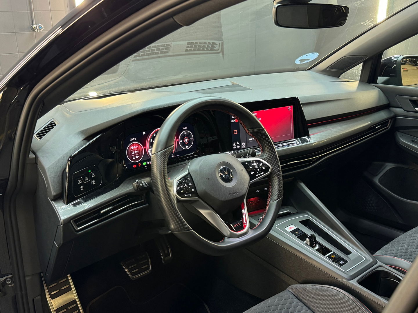Volkswagen Golf 2.0 TSI GTI Clubsport Pano|HuD|IQ|Key|Special
