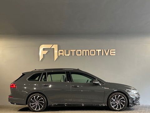 Volkswagen GOLF Variant 1.5 eTSI R-Line Pano|IQ|Trekhaak|Cam