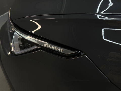 Volkswagen GOLF Variant 1.5 eTSI R-Line Pano|IQ|Trekhaak|Cam