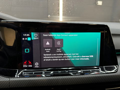Volkswagen GOLF Variant 1.5 eTSI R-Line Pano|IQ|Trekhaak|Cam