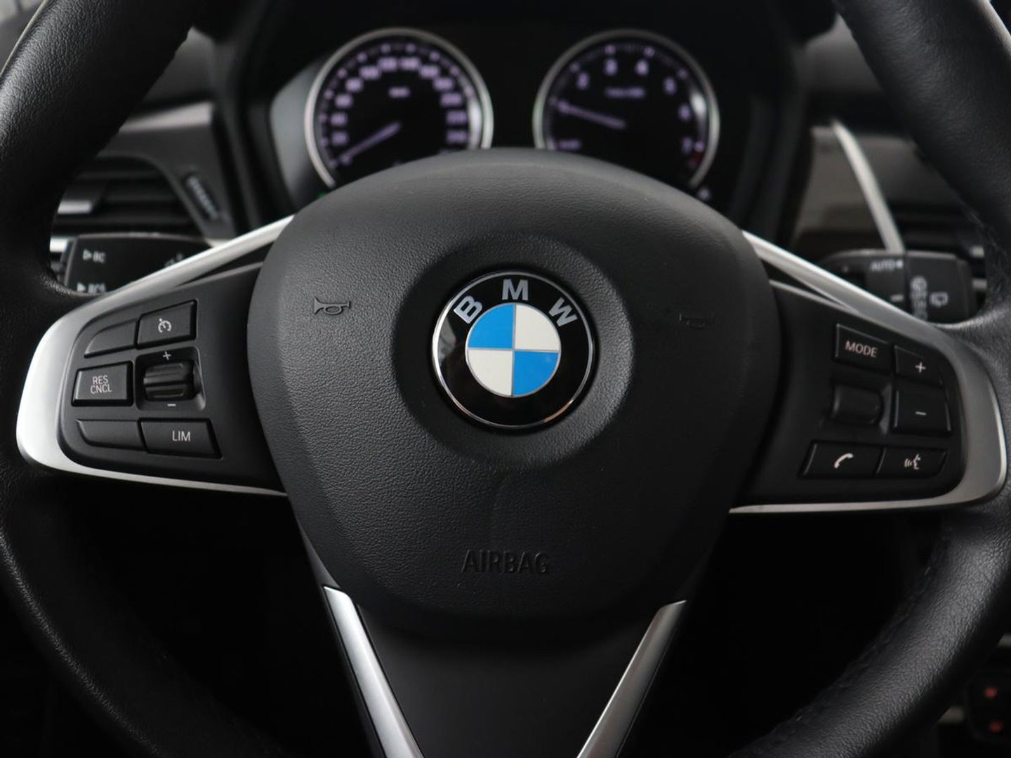 BMW 2 Serie Active Tourer 225xe iPerformance Luxury Line | Panoramadak | Leder  | Head-Up | Camera | Keyless | Navigatie | Park Assist | Adaptief LED