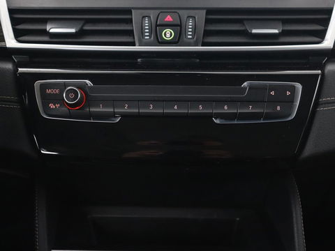 BMW 2 Serie Active Tourer 225xe iPerformance Luxury Line | Panoramadak | Leder  | Head-Up | Camera | Keyless | Navigatie | Park Assist | Adaptief LED