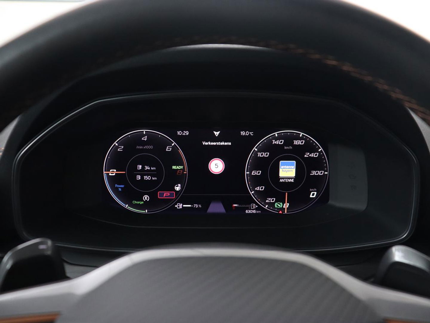 CUPRA Formentor 1.4 e-Hybrid VZ | 245pk | 360 Camera | Stoel & stuurverwarming | Adaptive cruise | Carplay | Sfeerverlichting | Navigatie | Park Assist | Keyless | PHEV | Plug In