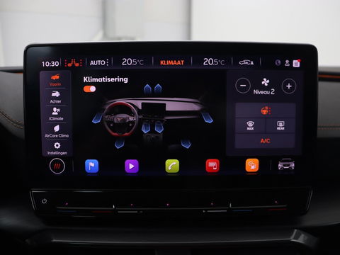 CUPRA Formentor 1.4 e-Hybrid VZ | 245pk | 360 Camera | Stoel & stuurverwarming | Adaptive cruise | Carplay | Sfeerverlichting | Navigatie | Park Assist | Keyless | PHEV | Plug In