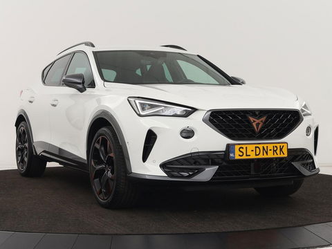 CUPRA Formentor 1.4 e-Hybrid VZ | 245pk | 360 Camera | Stoel & stuurverwarming | Adaptive cruise | Carplay | Sfeerverlichting | Navigatie | Park Assist | Keyless | PHEV | Plug In