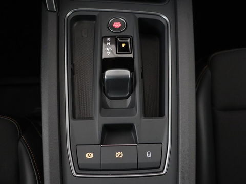 CUPRA Formentor 1.4 e-Hybrid VZ | 245pk | 360 Camera | Stoel & stuurverwarming | Adaptive cruise | Carplay | Sfeerverlichting | Navigatie | Park Assist | Keyless | PHEV | Plug In