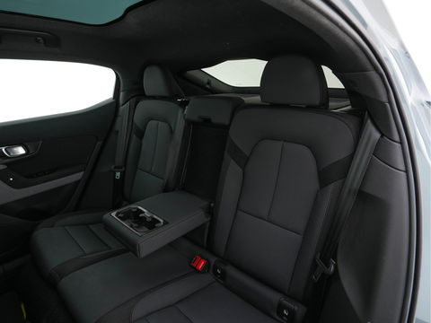 Polestar 2 Long Range Dual Motor Launch Edition 78kWh [ 3-Fase ] (INCL-BTW) *PANO | NAVI-FULLMAP | FULL-LED | ADAPTIVE-CRUISE | BLIND-SPOT | KEYLESS | LANE-ASSIST | DIGI-COCKPIT | CARPLAY | DAB+ | HEATED-COMFORTSEATS | ECC | MEMORY-PACK | PDC | 20''ALU*