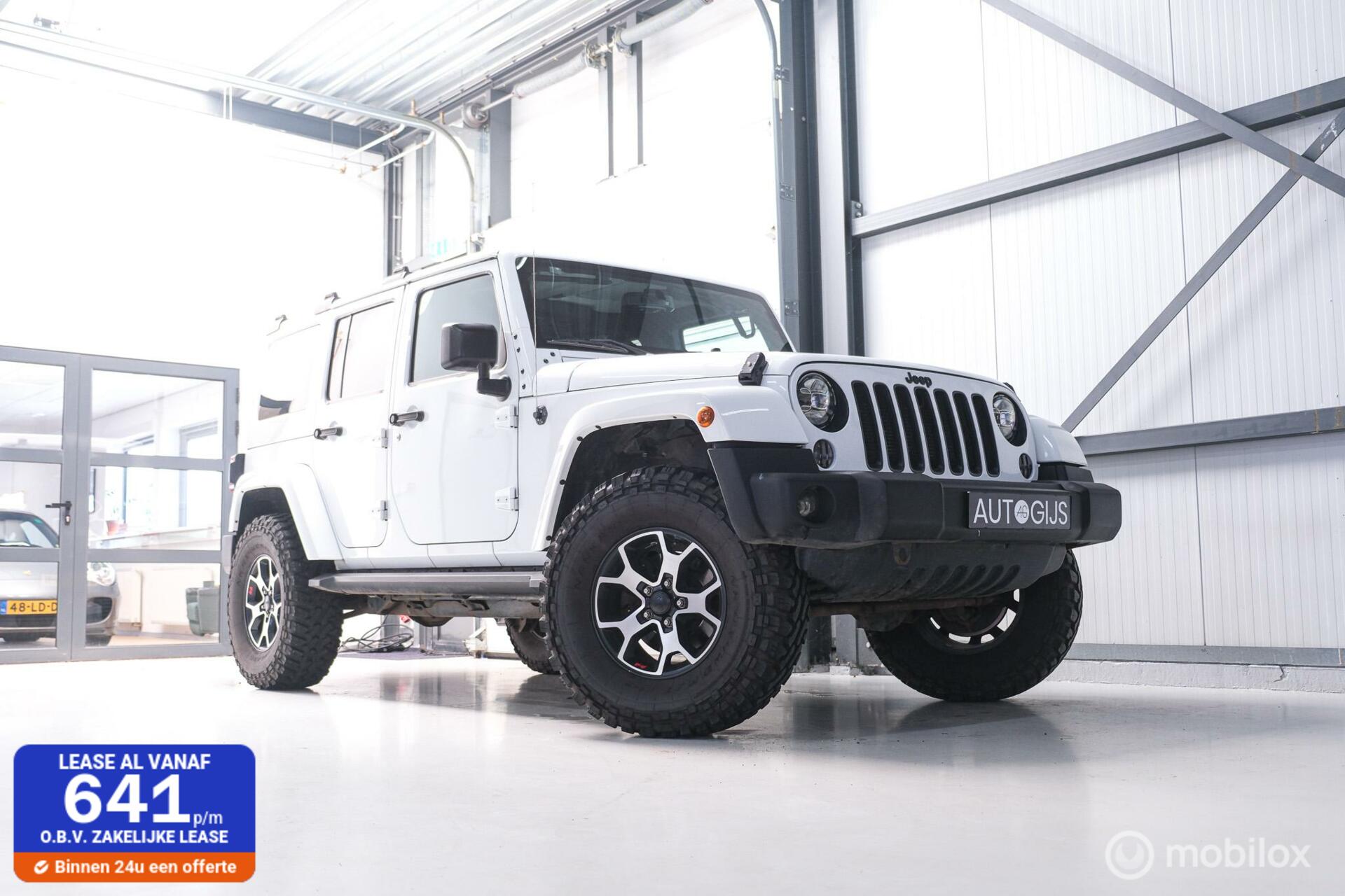 Jeep Wrangler Unlimited 3.6 | 5 persoons | Treeplanken | LED | Zeer mooi | Trekhaak |
