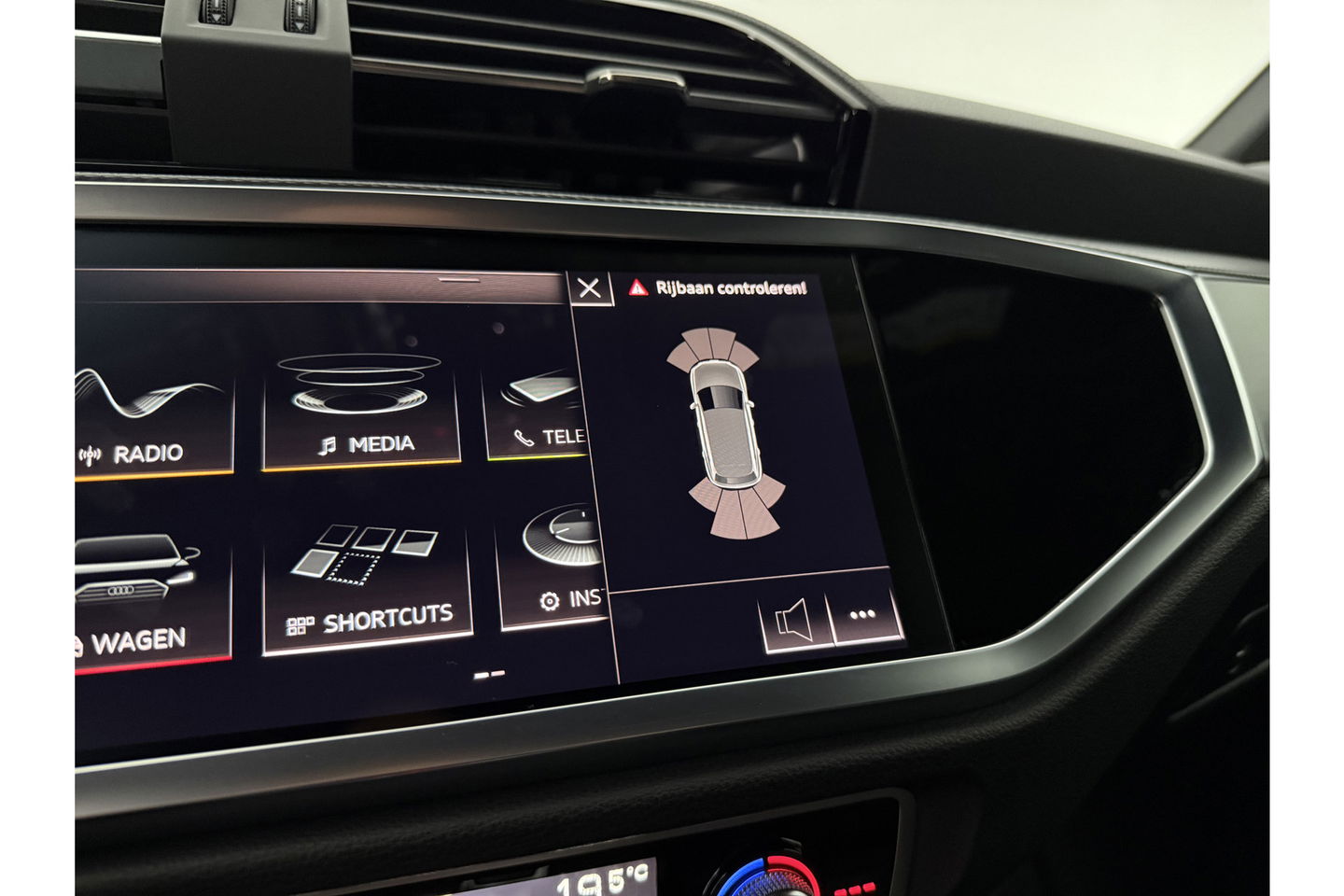 Audi Q3 35 TFSI 150PK S-line LED Trekhaak Virtual Carplay Clima Cruise Navi PDC 19''LMV
