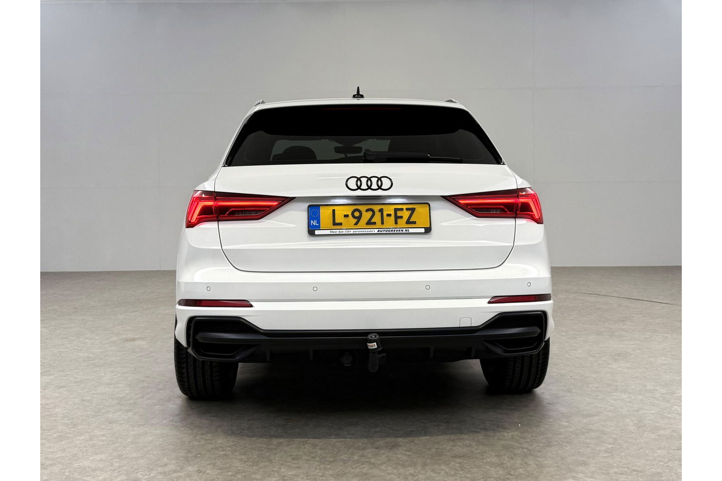 Audi Q3 35 TFSI 150PK S-line LED Trekhaak Virtual Carplay Clima Cruise Navi PDC 19''LMV