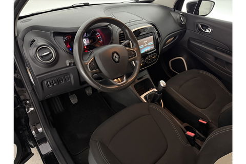 Renault Captur 0.9 TCe Limited LED Clima Cruise Parkeersensoren 16"LMV