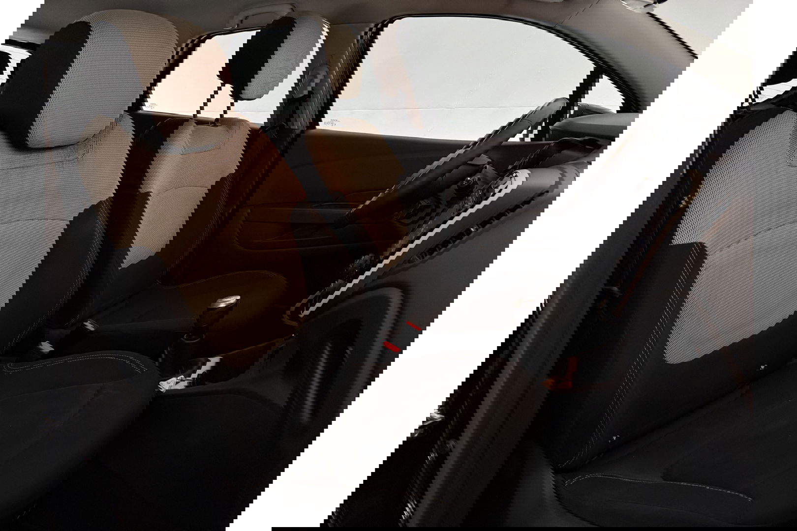 Renault Captur 0.9 TCe Limited LED Clima Cruise Parkeersensoren 16"LMV