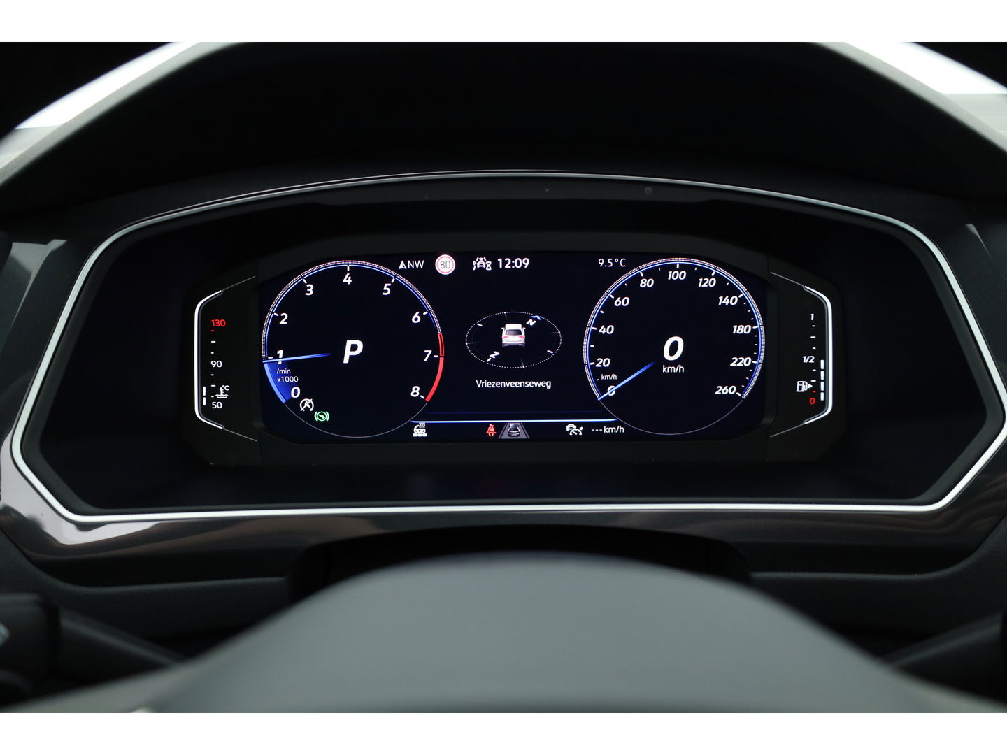 Volkswagen Tiguan 1.5 TSI R-Line DSG | Pano | Elek. Trekhaak | standkachel | IQ. Light | Camera | Stoel- Stuurverw.