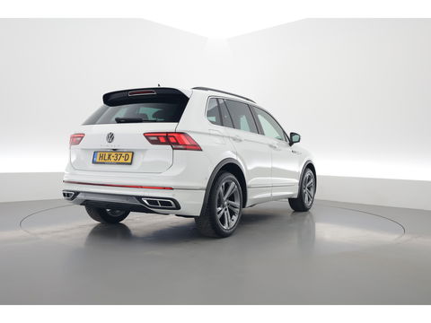 Volkswagen Tiguan 1.5 TSI R-Line DSG | Pano | Elek. Trekhaak | standkachel | IQ. Light | Camera | Stoel- Stuurverw.
