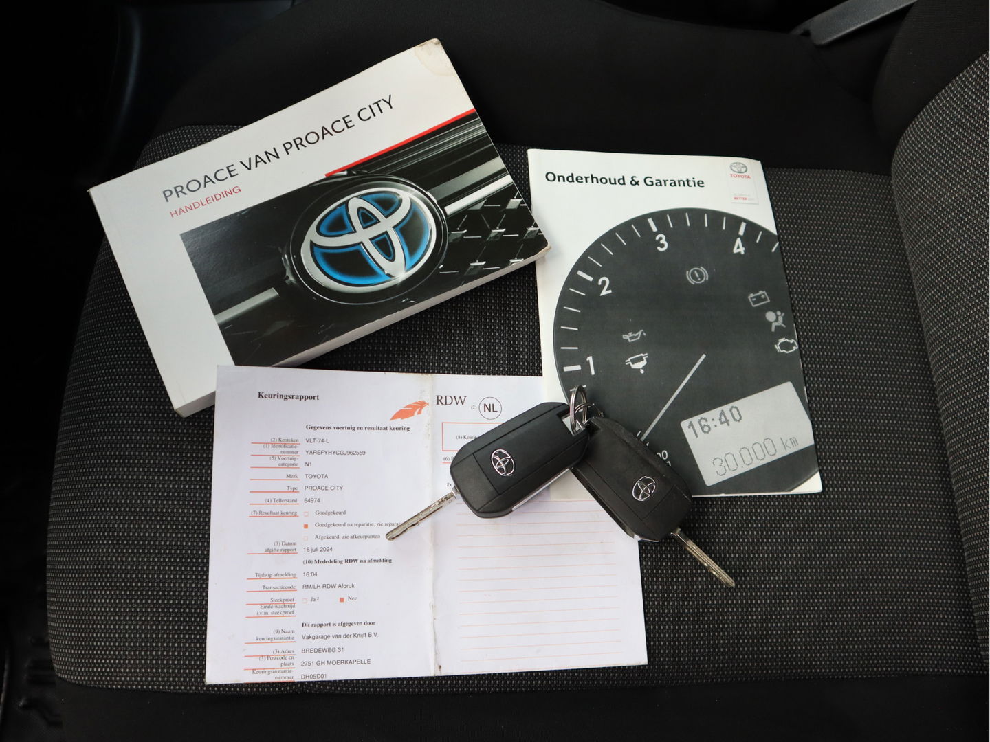 Toyota PROACE CITY 1.5 D 102pk Euro 6 - 3 Zits Bankje - Aico