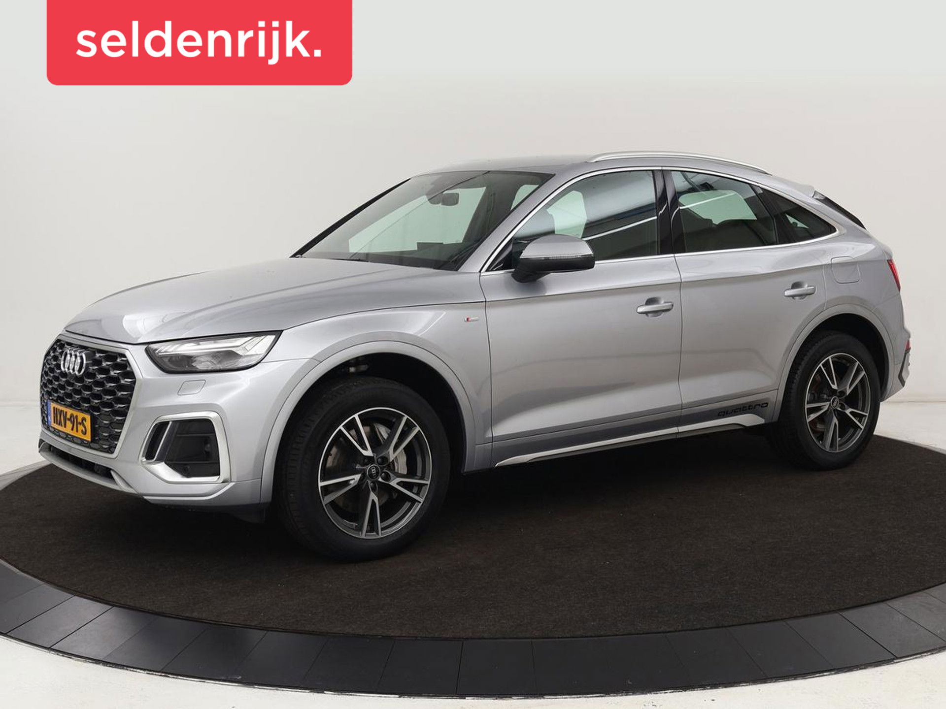 Audi Q5 Sportback 50 TFSI e S edition | Stoelverwarming | Adaptive cruise | Carplay | Matrix LED | Half leder | Sportstoelen | Virtual Cockpit | PHEV