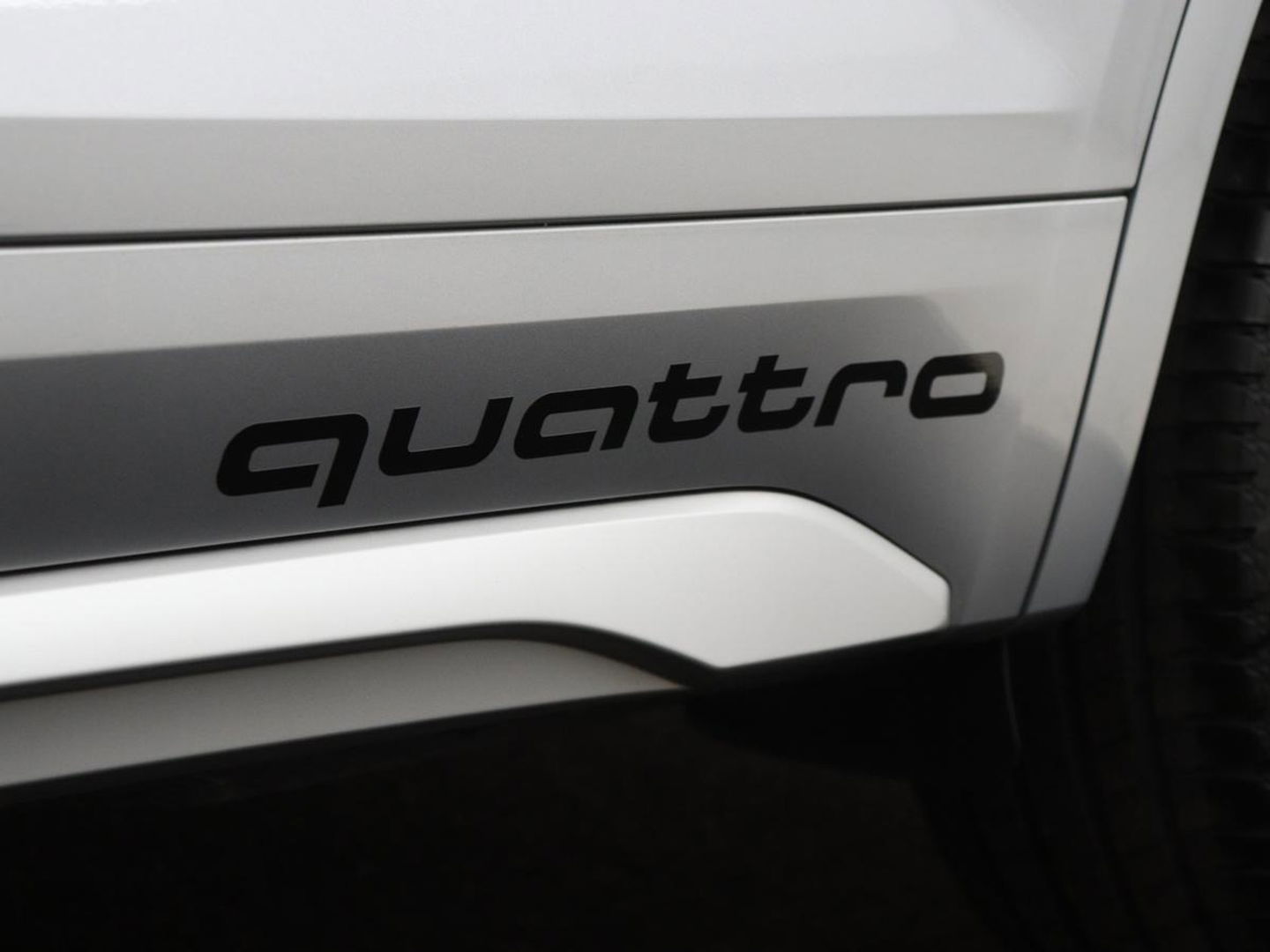 Audi Q5 Sportback 50 TFSI e S edition | Stoelverwarming | Adaptive cruise | Carplay | Matrix LED | Half leder | Sportstoelen | Virtual Cockpit | PHEV