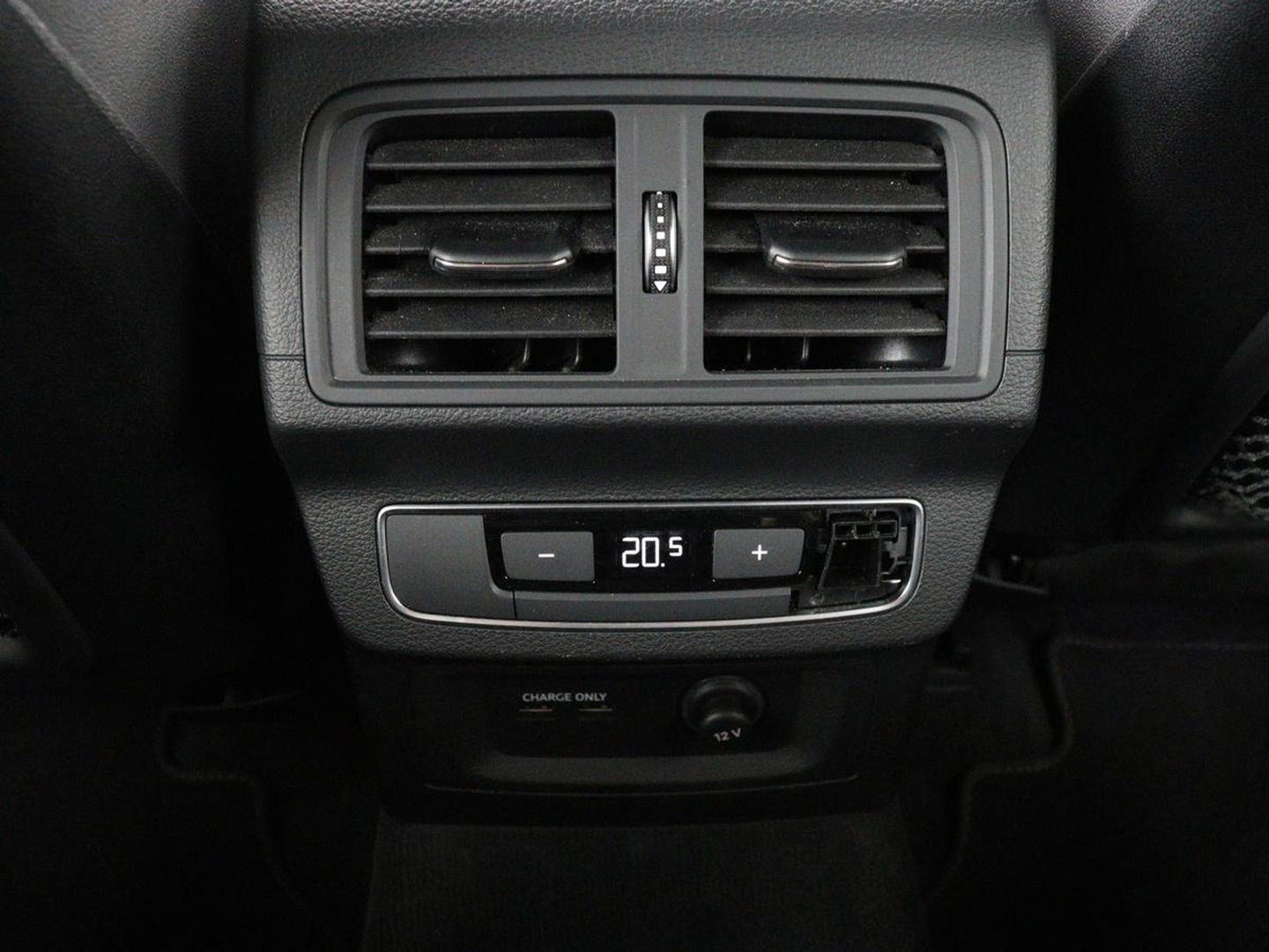 Audi Q5 Sportback 50 TFSI e S edition | Stoelverwarming | Adaptive cruise | Carplay | Matrix LED | Half leder | Sportstoelen | Virtual Cockpit | PHEV