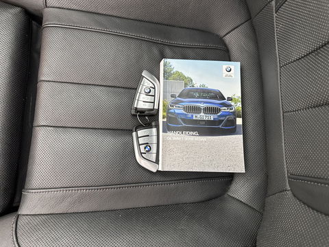 BMW 5 Serie 540i xDrive High Executive Edition Aut. *PANO | LUXURY-LEATHER | LASER-LIGHT | BOWERS&WILKINS | MEMORY-PACK | HEATED-COMFORTSEATS | DIGI-COCKPIT | NAVI-FULLMAP | ECC | PDC | CRUISE | 18''ALU*