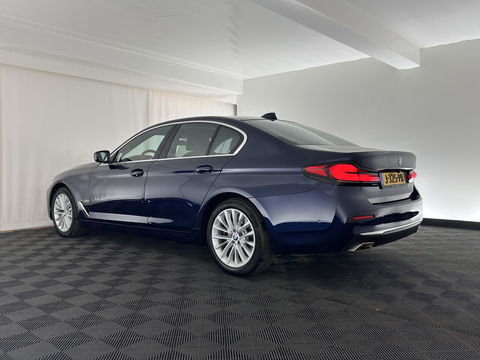 BMW 5 Serie 540i xDrive High Executive Edition Aut. *PANO | LUXURY-LEATHER | LASER-LIGHT | BOWERS&WILKINS | MEMORY-PACK | HEATED-COMFORTSEATS | DIGI-COCKPIT | NAVI-FULLMAP | ECC | PDC | CRUISE | 18''ALU*
