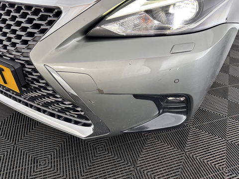 Lexus CT 200h Edition 30 Aut. *FULL-LED | NAVI-FULLMAP | COMFORT-SEATS | CAMERA | KEYLESS | ECC | PDC | CRUISE | 16''ALU | TOWBAR*