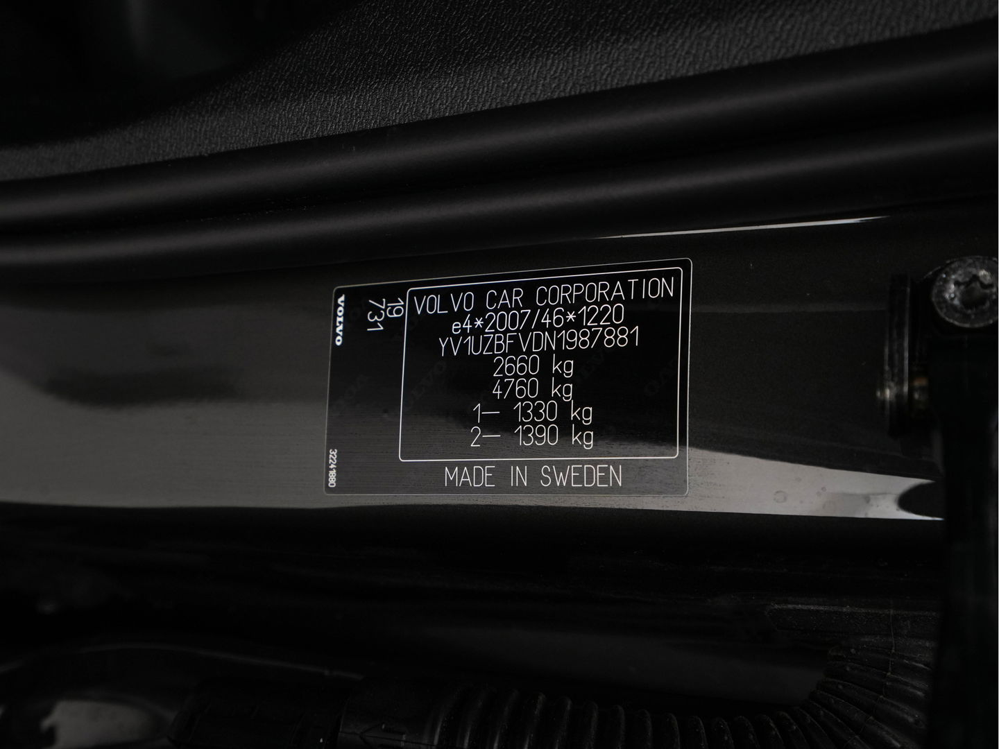 Volvo XC60 2.0 T6 Plug-in Hybrid AWD Inscription Expression (INCL-BTW)  AUT. *PANO | LUXURY-LEATHER | FULL-LED | HEATED-SPORTSEATS | NAVI-FULLMAP | CAMERA | PDC | ADAPT.CRUISE | CARPLAY | DIGI-COCKPIT | BLIS | SIPS | KEYLESS | 18"ALU*