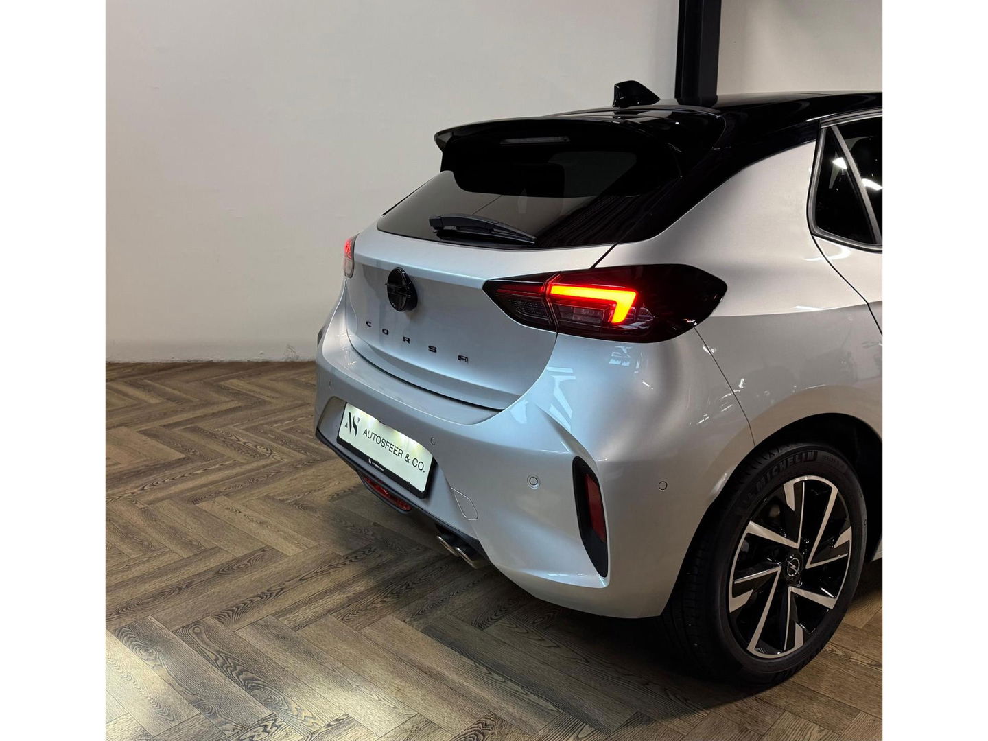 Opel Corsa 1.2 Turbo GS PANO KEYLESS CAM