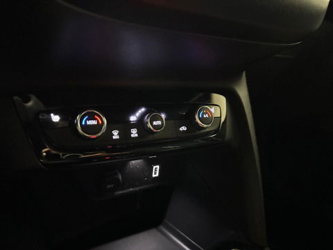 Opel Corsa 1.2 Turbo GS PANO KEYLESS CAM