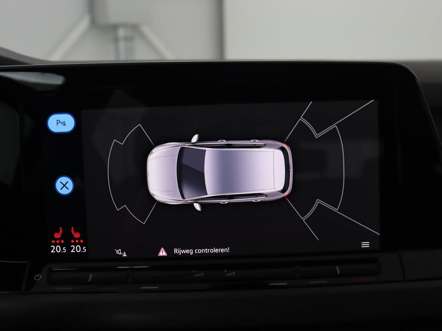 Volkswagen Golf 1.4 eHybrid Style | Head-Up | Trekhaak | Stoel & stuurverwarming | Massage | Adaptive cruise | Memory | Carplay | LED Plus | Navigatie | PHEV | Plug In
